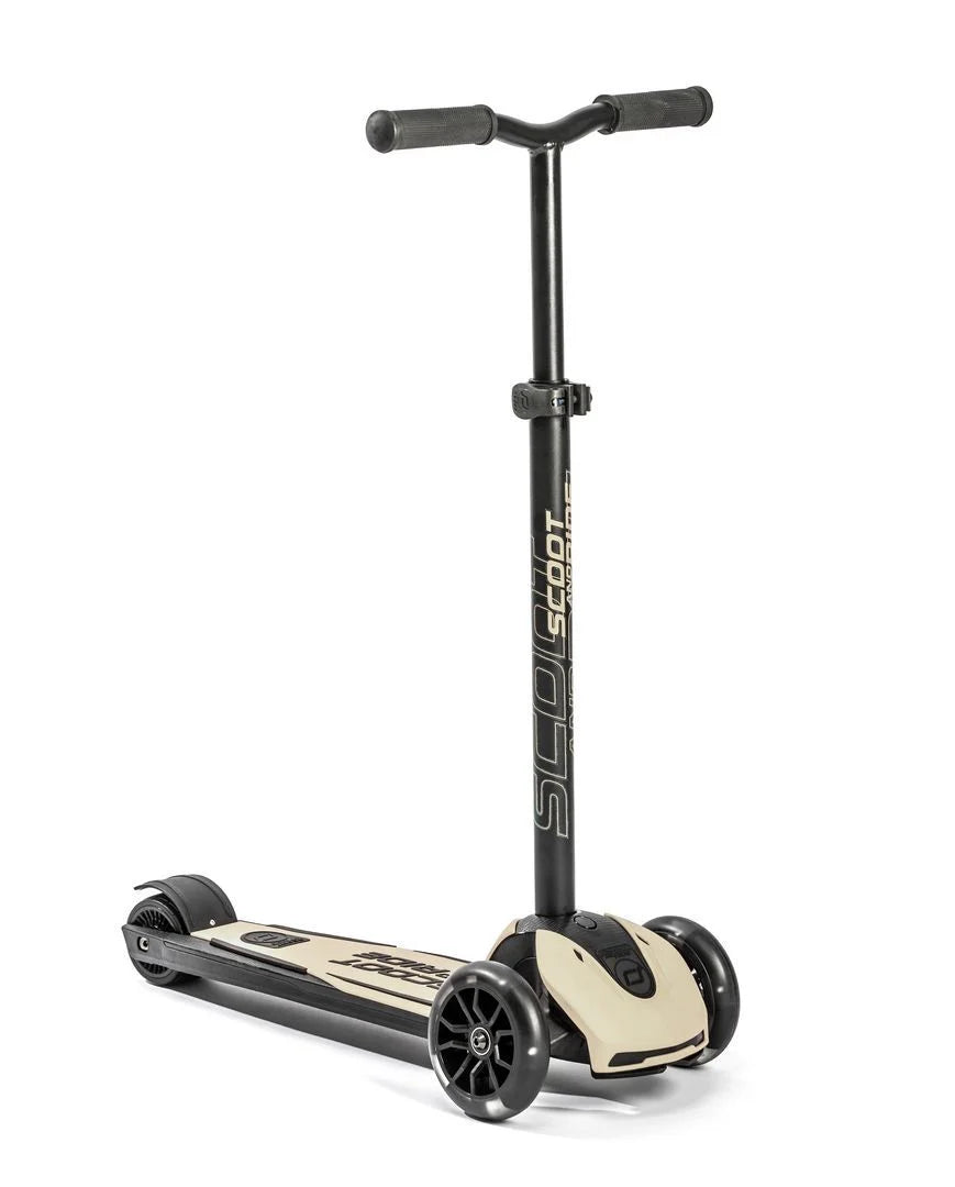 Scoot & Ride - Highwaykick 5 LED Ride-On