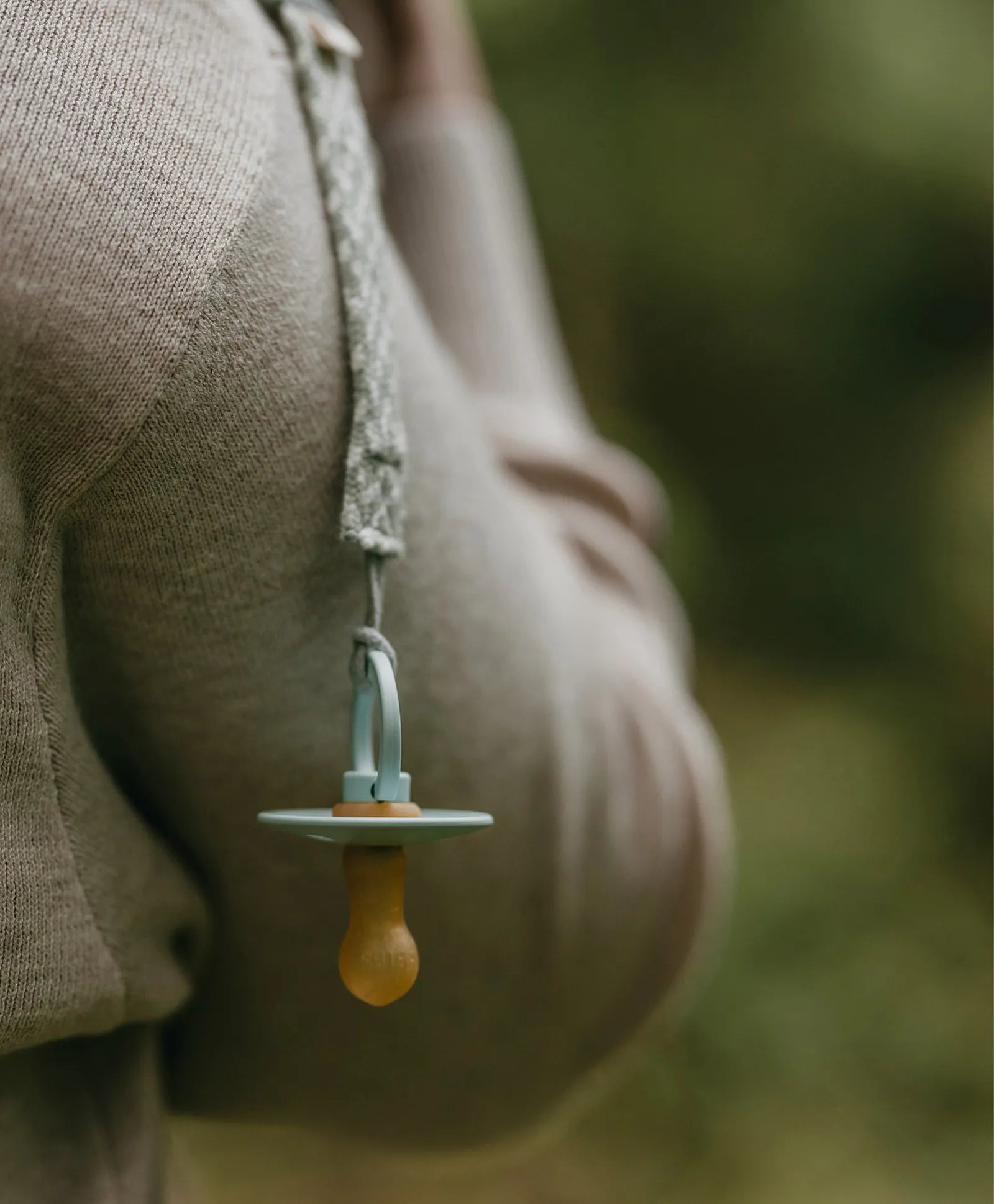 Bibs - Pacifier Clip