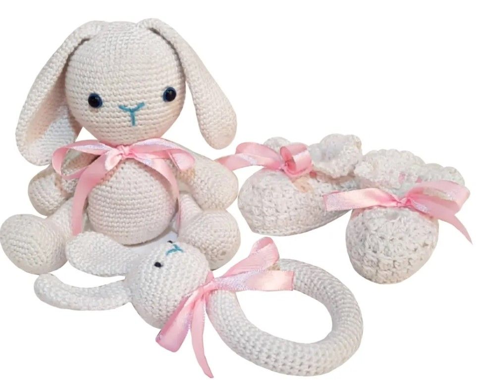 Pikkaboo - Snuggle & Play Soft Crocheted Bunny Set